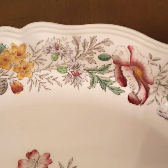 Royal Doulton Bone China Stratford oval Platter EUC - Picture 5 of 7